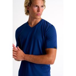 Microfiber v-neck t-shirt | SHAN