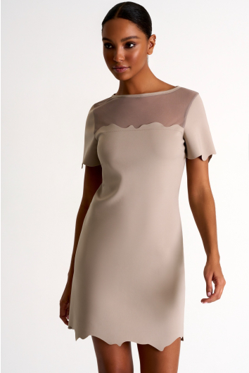 Short sleeve dress with scalloped edges