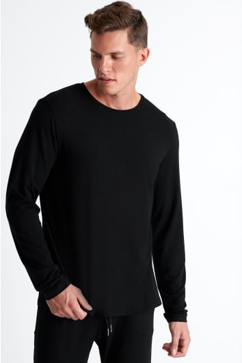 Soft round neck long sleeve shirt