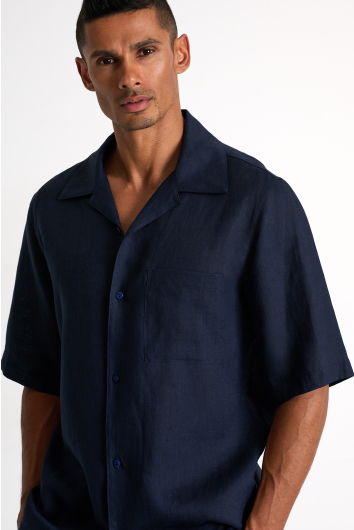 Short-sleeve linen shirt